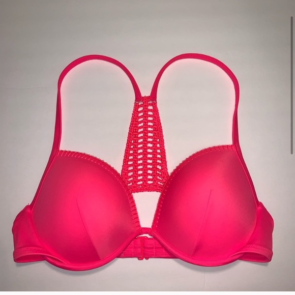 VS Crochet Bikini - Picture 2 of 6